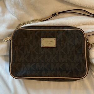 Michael Kors crossbody purse